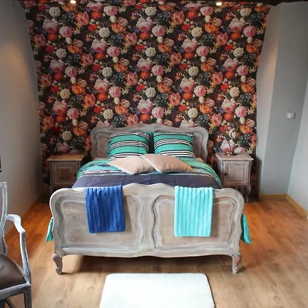 Janine Semesterbostad