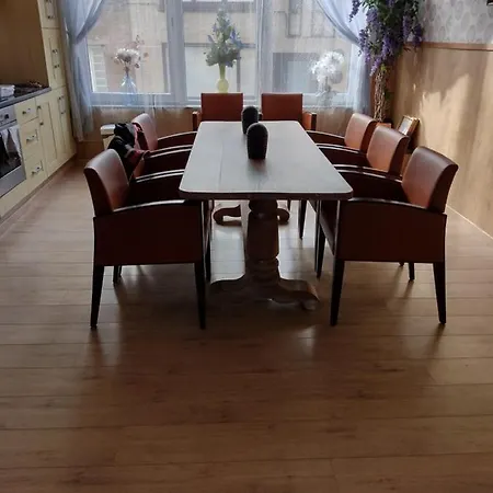 Janine Semesterbostad Oostende